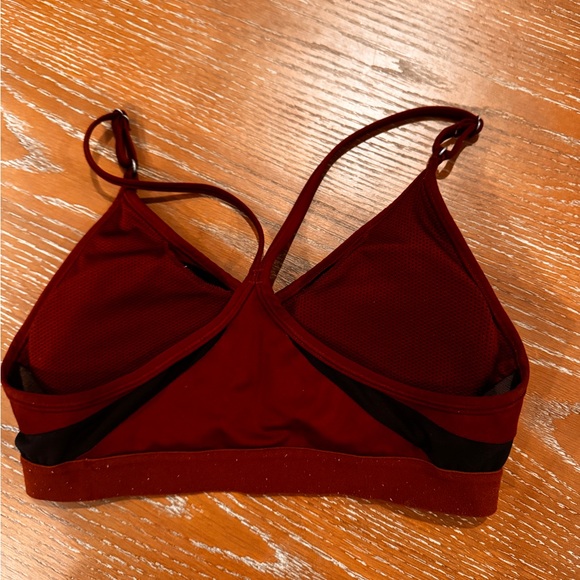 Nike Women's Burgundy and Black Sports Bra - Picture 2 of 3